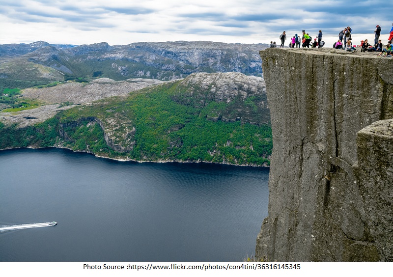 tourist attractions in Lysefjord