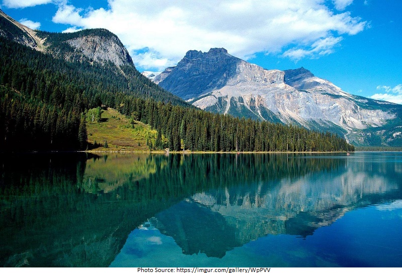 tourist attractions in flathead lake